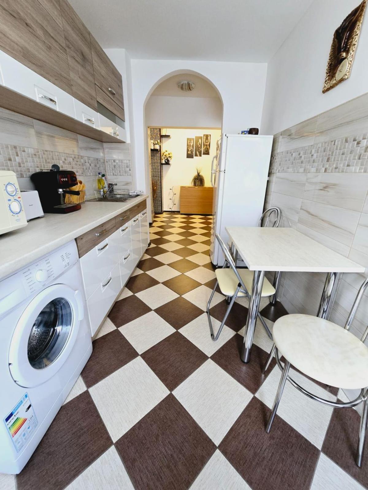 Apartament Sofy2 Băile Herculane Exterior foto